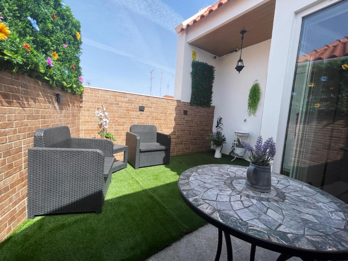 Baia Do Mundo Bed & Breakfast Setubal Bagian luar foto