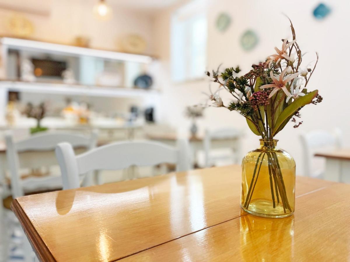 Baia Do Mundo Bed & Breakfast Setubal Bagian luar foto