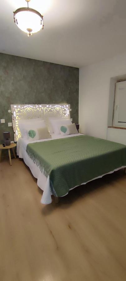Baia Do Mundo Bed & Breakfast Setubal Bagian luar foto
