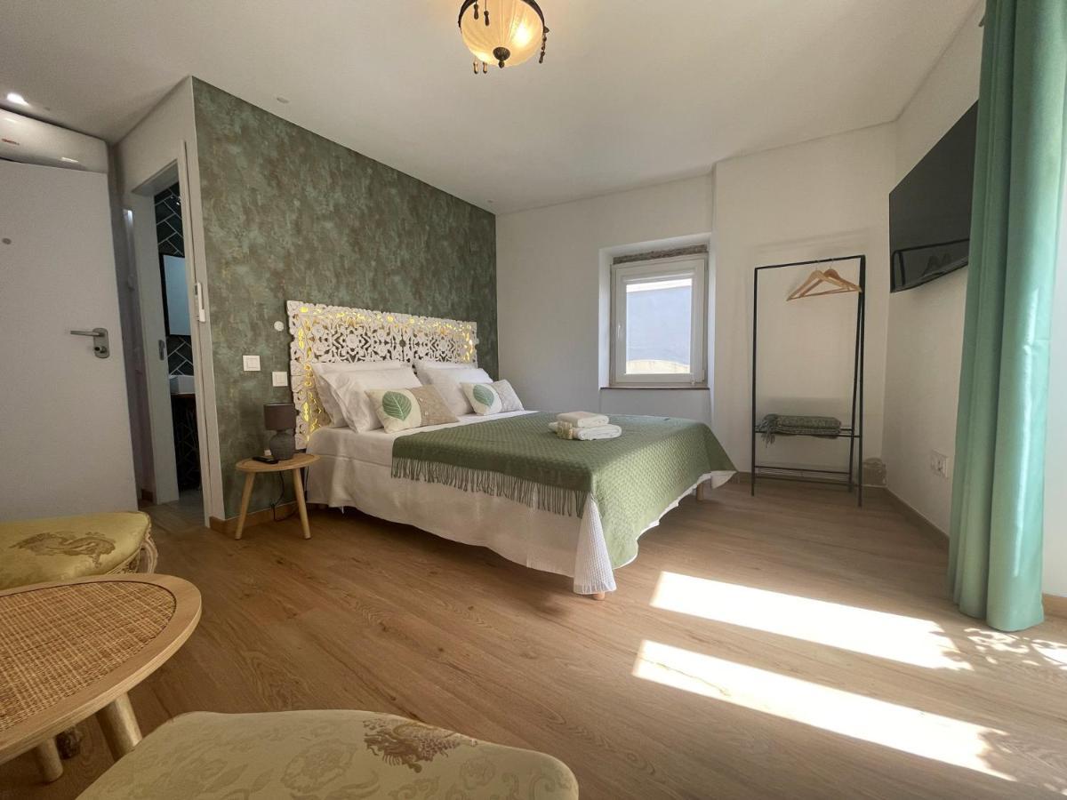 Baia Do Mundo Bed & Breakfast Setubal Bagian luar foto